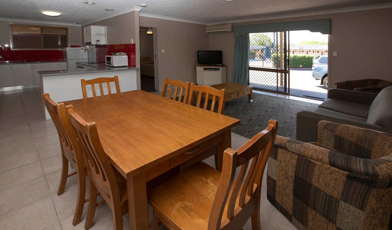James Street Motor Inn Toowoomba Ngoại thất bức ảnh